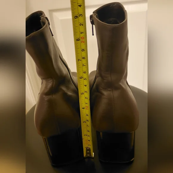 Chocolate brown boot (W) roomy 9.5 - Picture 11 of 11